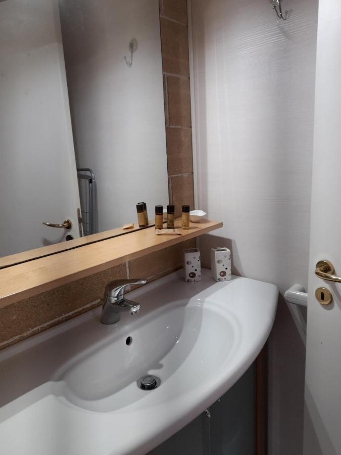 La Casa Del Sole Apartment บารี ภายนอก รูปภาพ